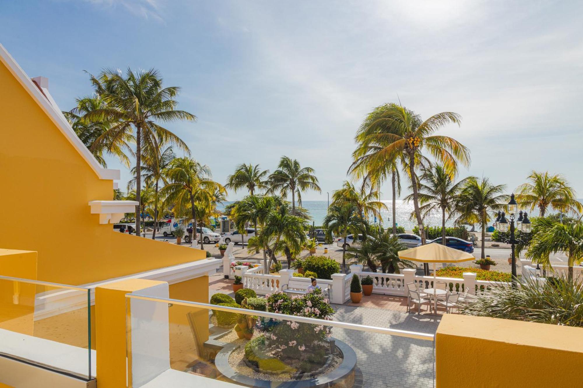 อัมสเตอร์ดัม แมเนอร์ บีช รีสอร์ต Hotel Palm Beach ภายนอก รูปภาพ